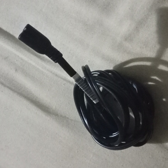 Battery Charger - Picture 6 of 7